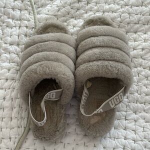 Ugg slippers - light gray - lightly worn